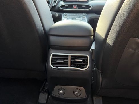 Used 2022 Hyundai Santa Fe SEL w/ Convenience + Premium Package FWD image 24