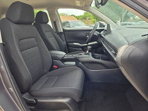 Used 2025 Honda HR-V LX image 29