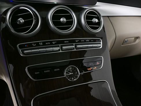 Used 2021 Mercedes-Benz C 300 Sedan image 14