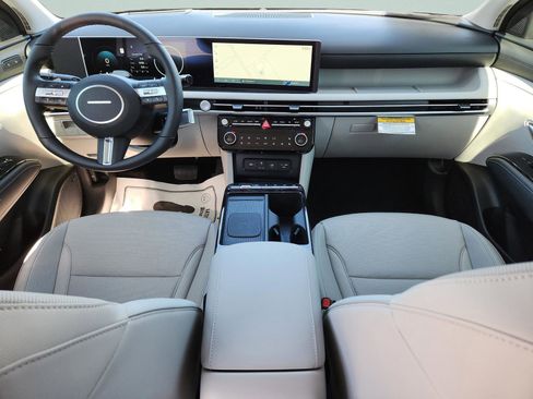 New 2026 Hyundai Tucson Limited FWD image 11