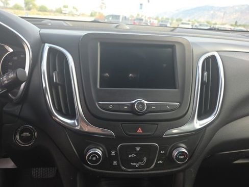 Used 2019 Chevrolet Equinox LT AWD/4WD image 15