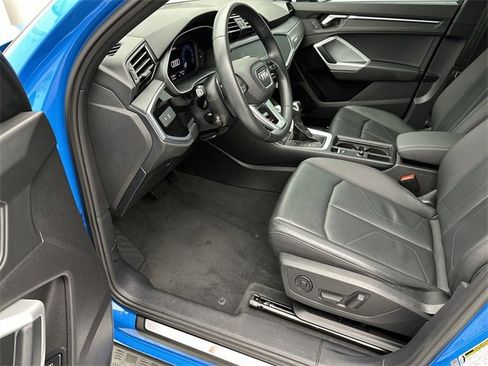 Certified 2023 Audi Q3 2.0T Premium Plus w/ Premium Plus Package image 11