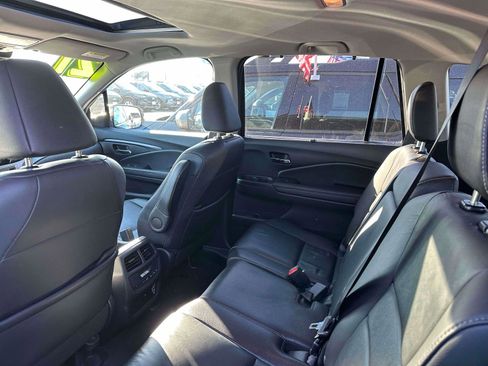 Used 2021 Honda Pilot EX-L image 9