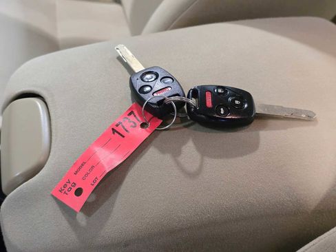 Used 2011 Honda Accord LX-P image 33