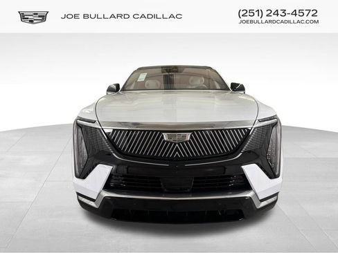 New 2026 Cadillac Escalade IQL Luxury image 13