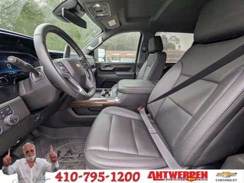 Certified 2024 Chevrolet Silverado 3500 LT w/ All Star Edition image 17