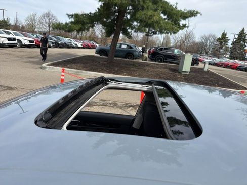 Used 2023 Honda Civic EX image 15