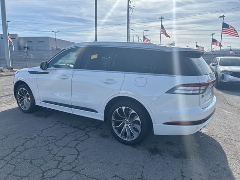 Used 2021 Lincoln Aviator Grand Touring w/ Equipment Group 301A image 10