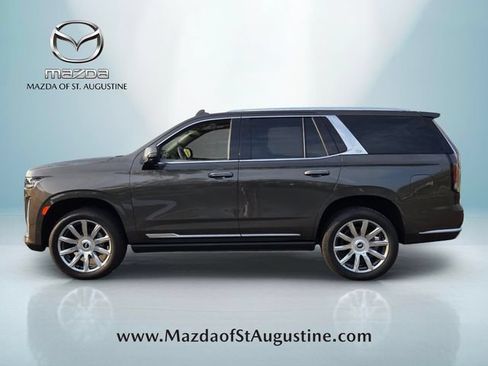 Used 2021 Cadillac Escalade Premium Luxury Platinum AWD/4WD image 2