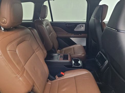 Used 2020 Lincoln Aviator Reserve w/ Equipment Group 201A RWD image 19