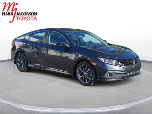 Used 2019 Honda Civic EX-L image 5