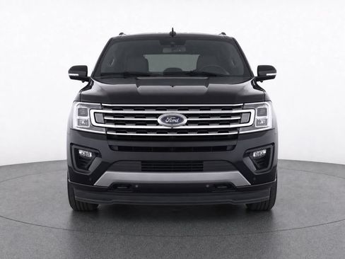 Used 2020 Ford Expedition XLT w/ Equipment Group 202A AWD/4WD image 5