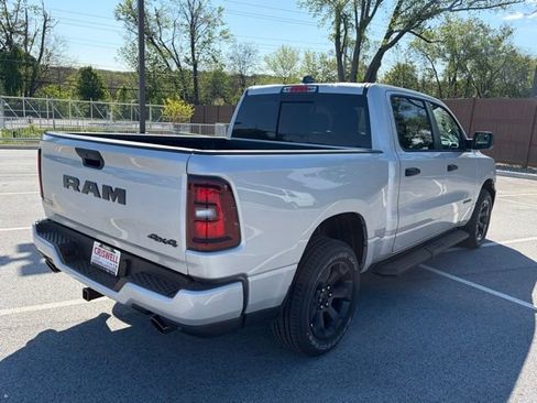 New 2026 RAM 1500 Express AWD/4WD image 7