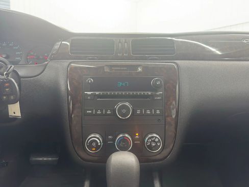 Used 2012 Chevrolet Impala LS image 17