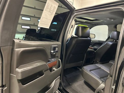 Used 2018 GMC Sierra 1500 SLT image 29