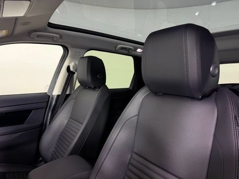 Certified 2025 Land Rover Discovery Sport S AWD/4WD image 6