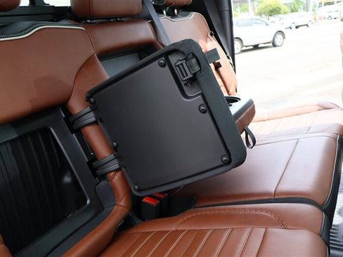 Used 2024 GMC Sierra 2500 Denali Ultimate AWD/4WD image 30