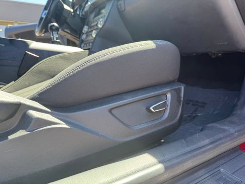 Used 2018 Ford Mustang GT RWD image 48