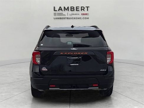 Used 2022 Ford Explorer Timberline image 2