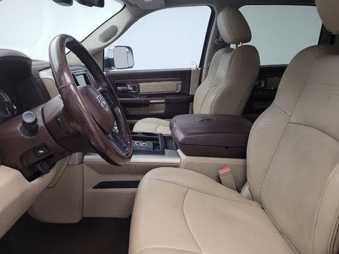 Used 2013 RAM 1500 Laramie w/ Convenience Group image 17