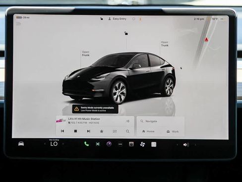 Used 2023 Tesla Model Y Long Range AWD/4WD image 14
