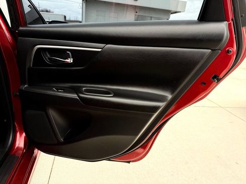 Used 2017 Nissan Altima 2.5 SV image 21