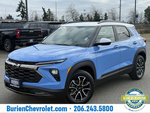 Used 2024 Chevrolet TrailBlazer ACTIV w/ Driver Confidence Package image 1