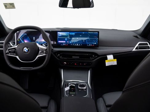 New 2026 BMW 330i xDrive Sedan w/ Convenience Package image 10