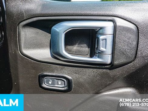 Used 2024 Jeep Wrangler Rubicon image 51