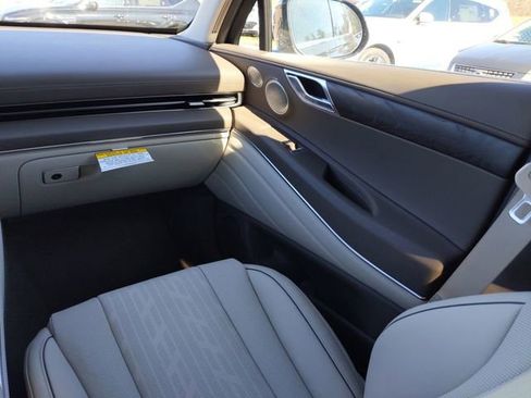 Used 2021 Genesis GV80 2.5T w/ Advanced Package 02 image 16