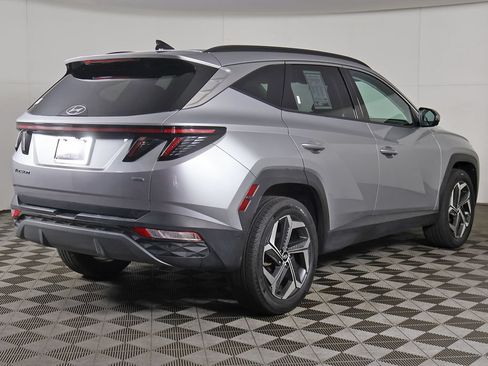 Used 2023 Hyundai Tucson Limited AWD/4WD image 14