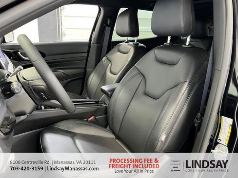 New 2026 Jeep Compass Limited w/ Sun, Sound & Navigation Group AWD/4WD image 27