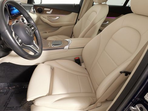 Used 2022 Mercedes-Benz GLC 300 4MATIC image 30