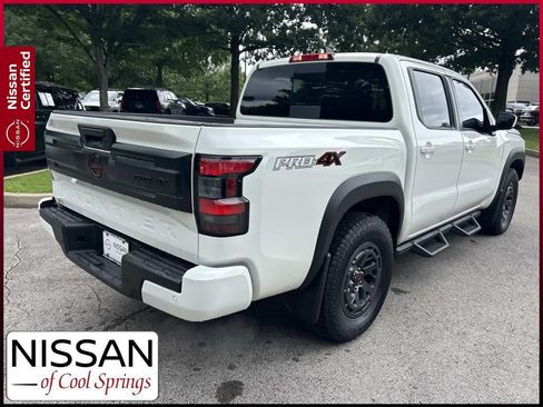 Certified 2025 Nissan Frontier PRO-4X AWD/4WD image 7