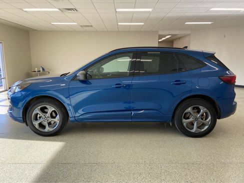 Used 2023 Ford Escape ST-Line w/ Tech Pack #1 image 13