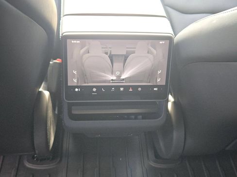 Used 2024 Tesla Model 3 Standard Range RWD image 23