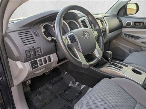 Used 2013 Toyota Tacoma PreRunner w/ TRD Sport Pkg image 10