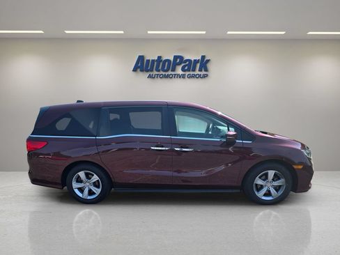 Used 2019 Honda Odyssey EX image 8