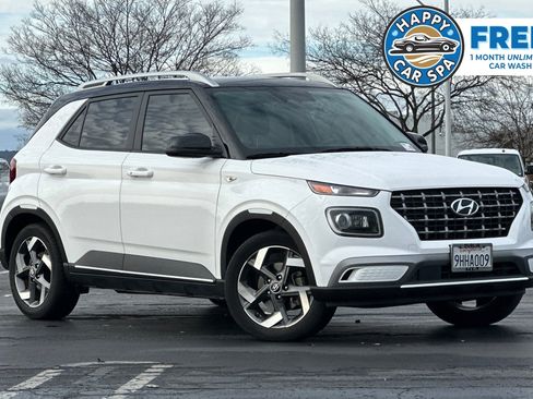 Used 2023 Hyundai Venue Limited image 1