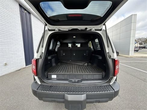 Used 2024 Toyota Land Cruiser image 21