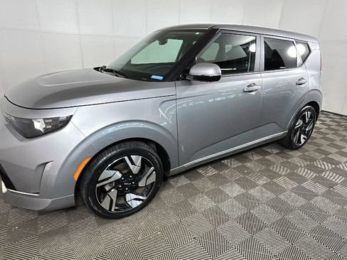 Used 2023 Kia Soul GT-Line FWD image 7