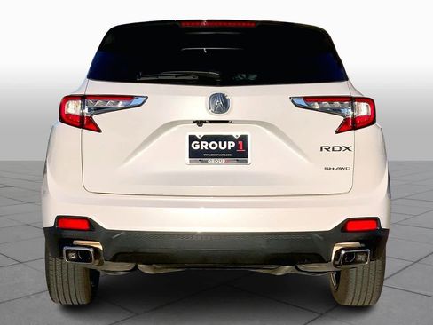 Certified 2025 Acura RDX SH-AWD image 4