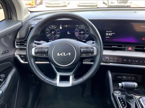 Used 2023 Kia Sportage SX image 5