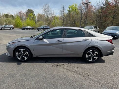 Certified 2023 Hyundai Elantra SEL w/ Convenience Package FWD image 15