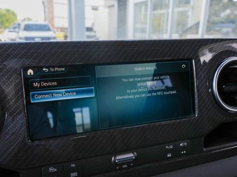 Used 2021 Mercedes-Benz Sprinter 2500 image 57