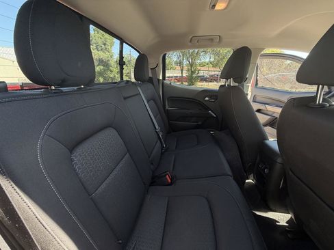 Used 2019 GMC Canyon SLE w/ Driver Alert Package AWD/4WD image 12