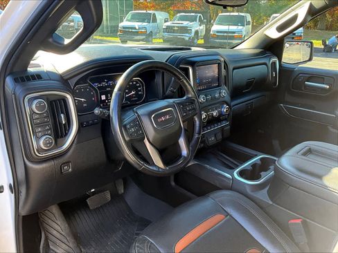 Used 2020 GMC Sierra 1500 AT4 w/ AT4 Premium Package image 8