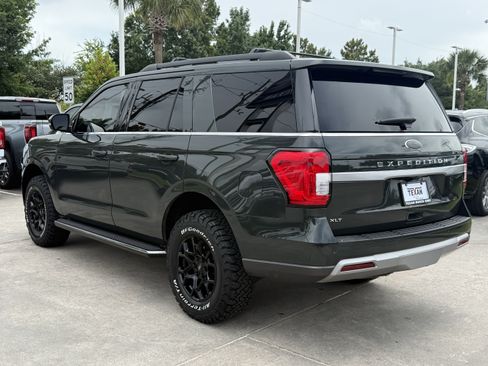 Used 2022 Ford Expedition XLT AWD/4WD image 7