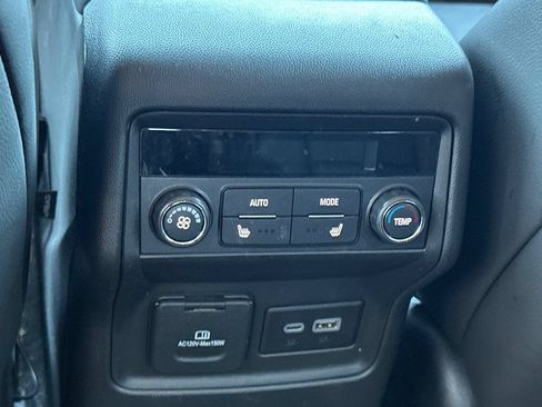 Used 2023 GMC Acadia AT4 w/ Technology Package AWD/4WD image 42