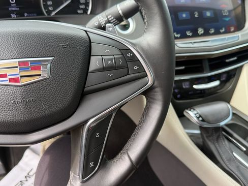 Used 2017 Cadillac CT6 Luxury AWD/4WD image 18